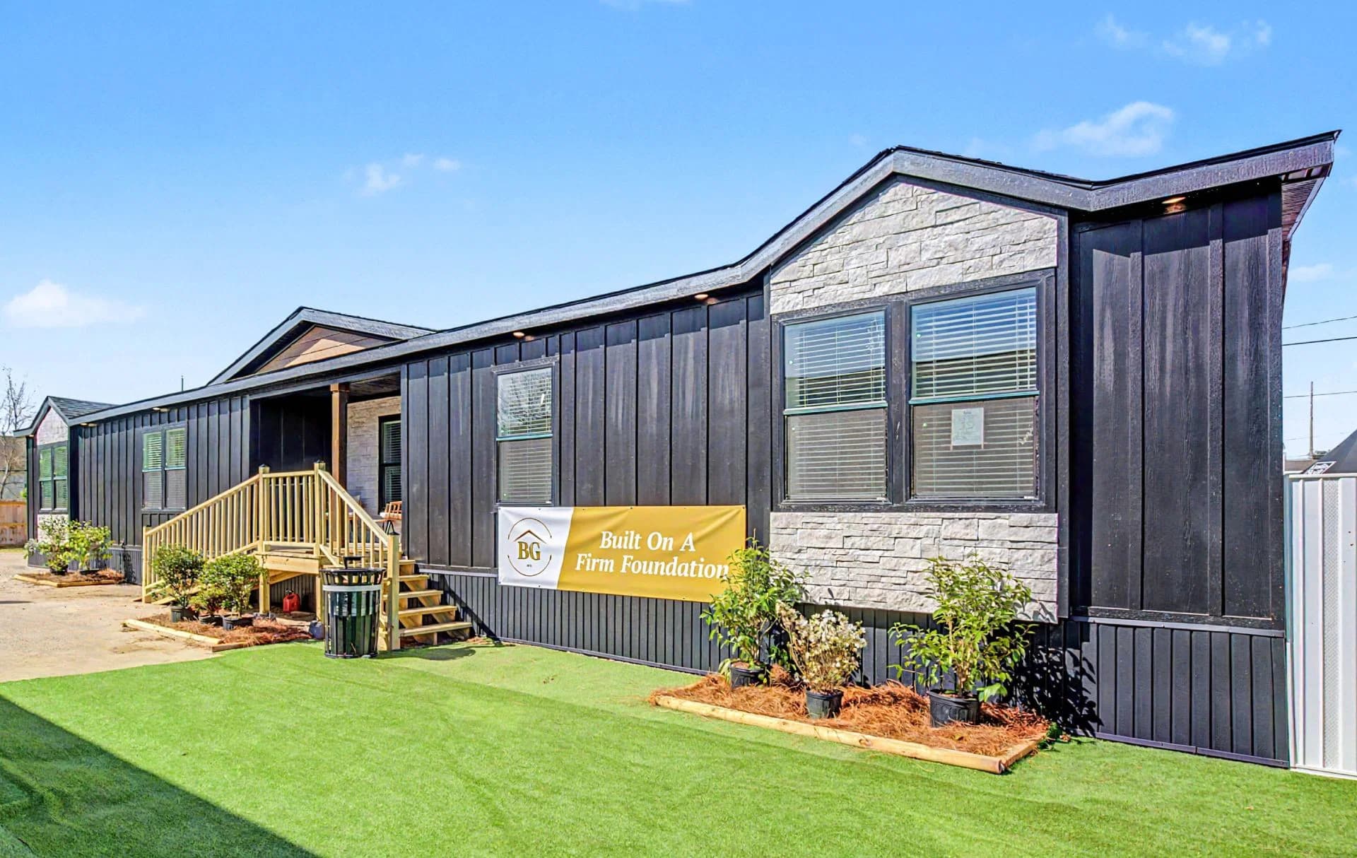 The bethel exterior home features
