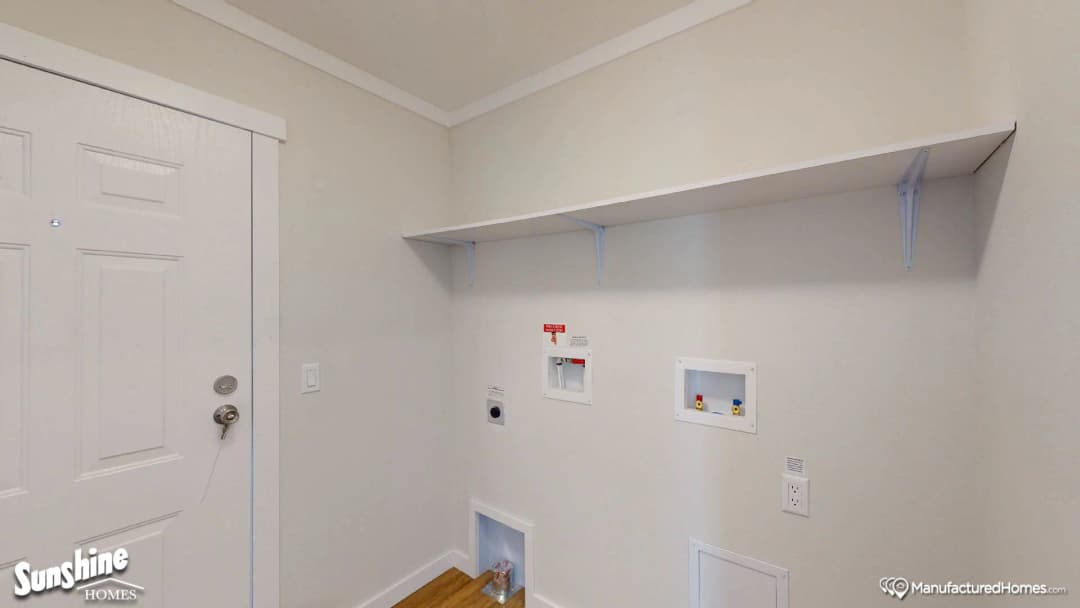 Pri1680-101 interior home features