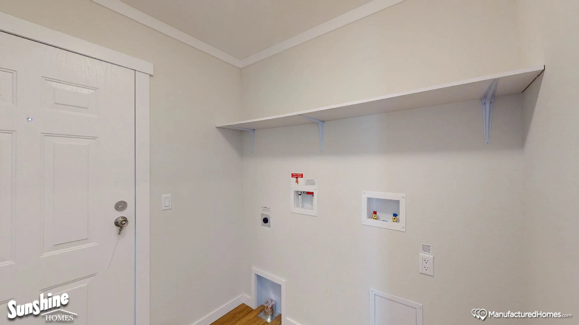 Pri1680-101 interior home features