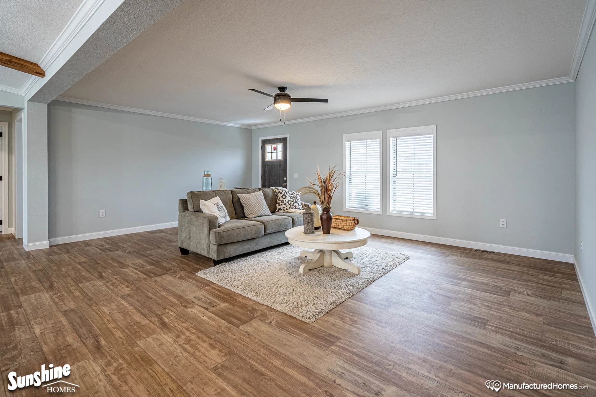 Pri3264-500 interior home features