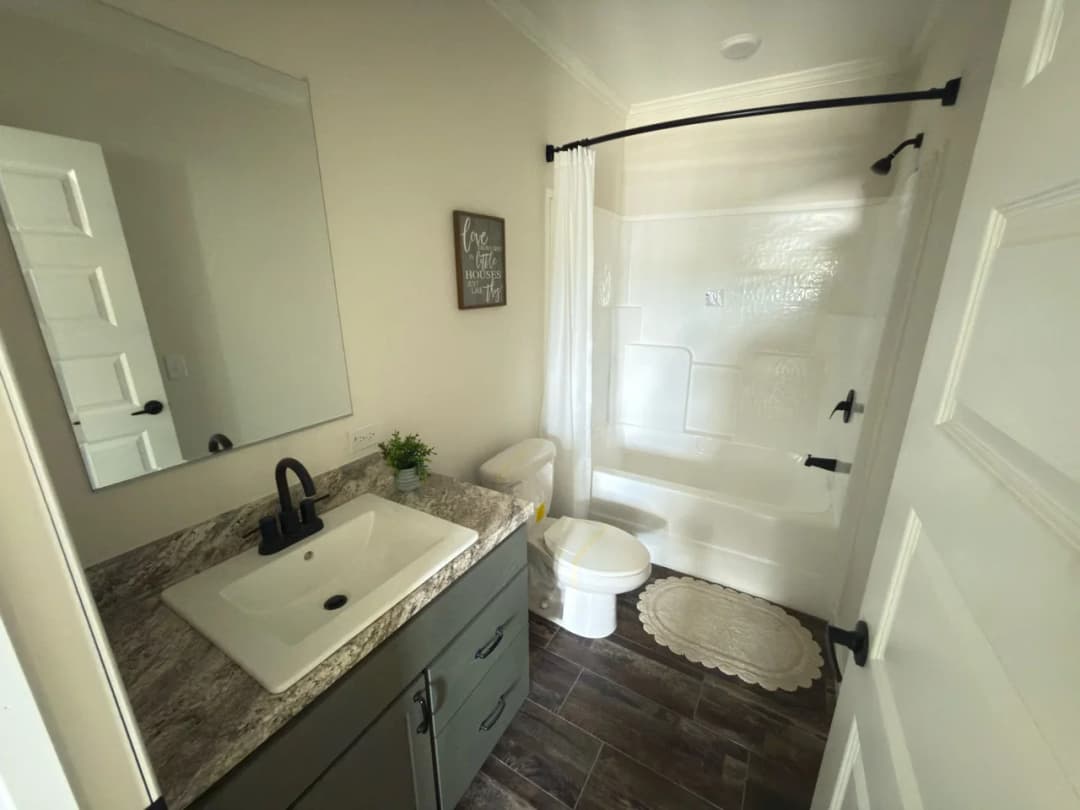 Orchard house (study) bathroom home features