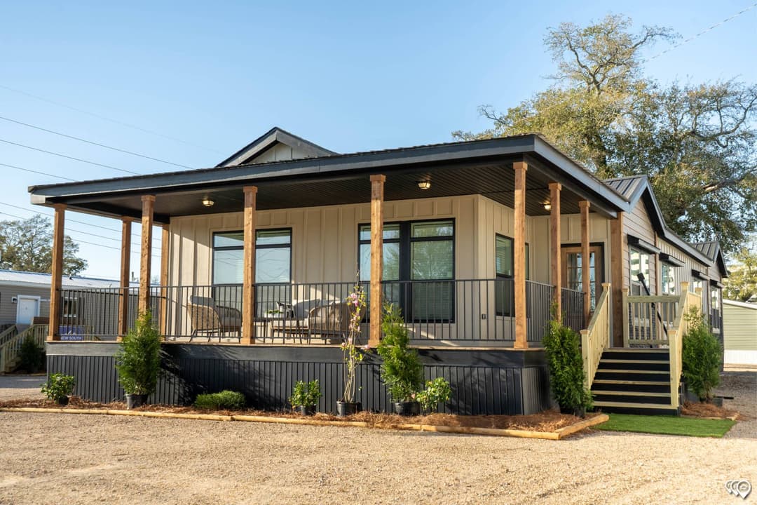 Pri3284-2073 exterior home features