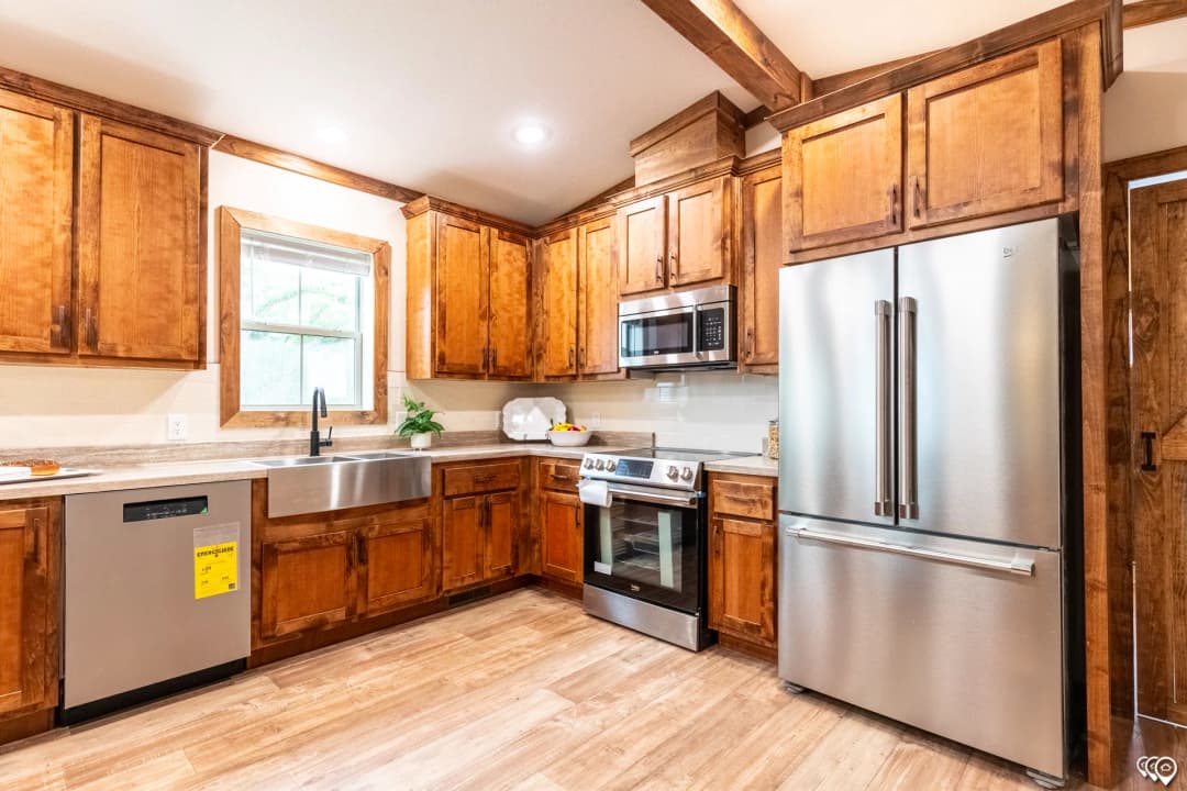 Pri3264-2070 kitchen home features