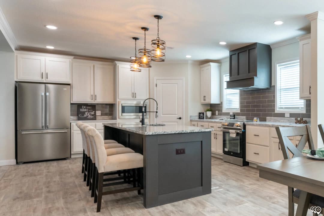 Pri3270-2060 interior home features