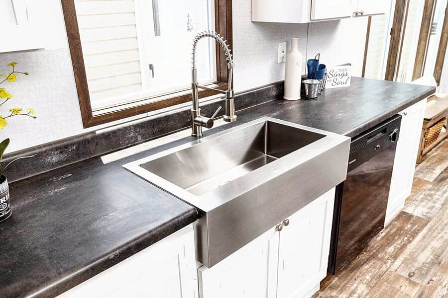 Sweet haven kitchen home features