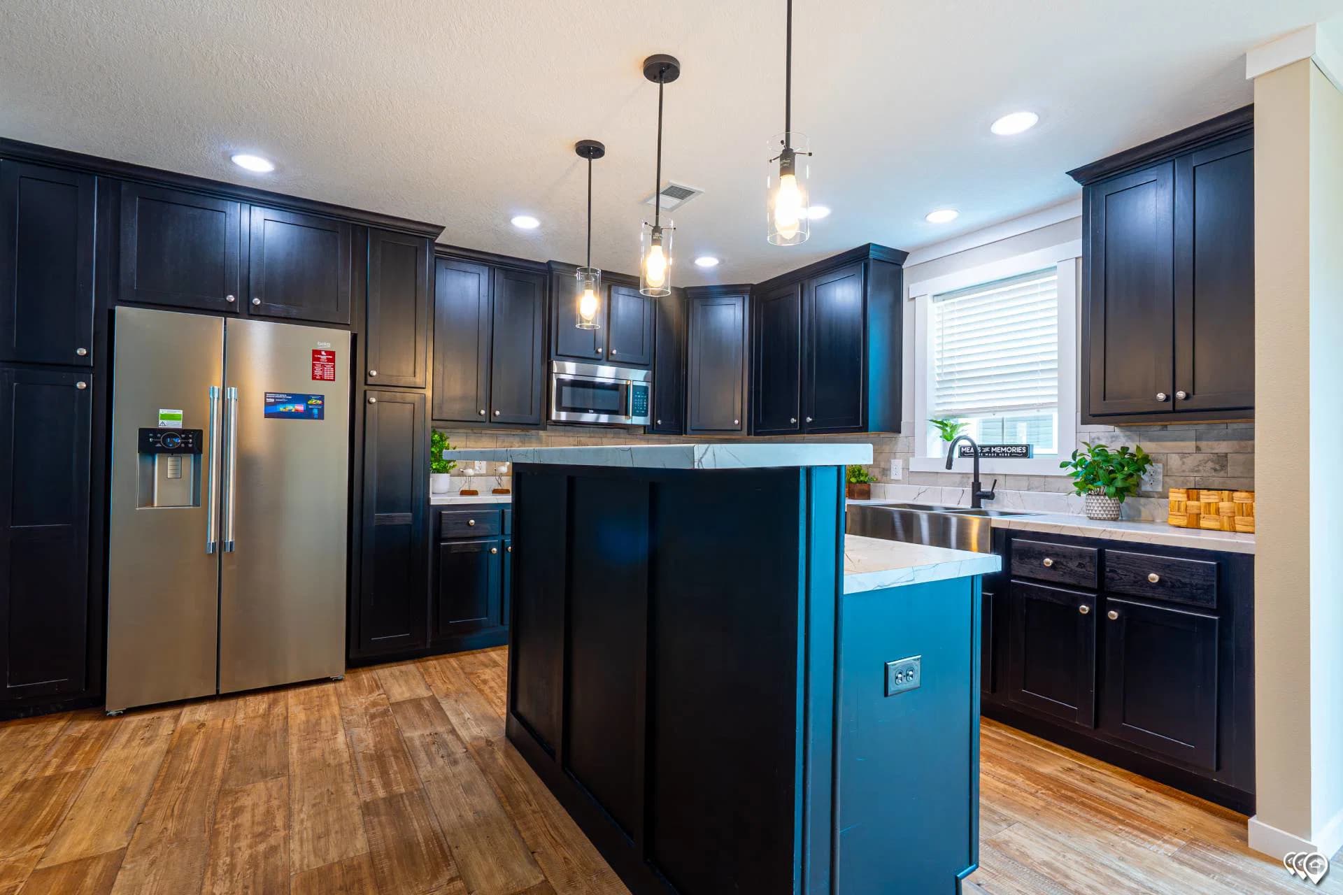 Pri3270-201 kitchen home features