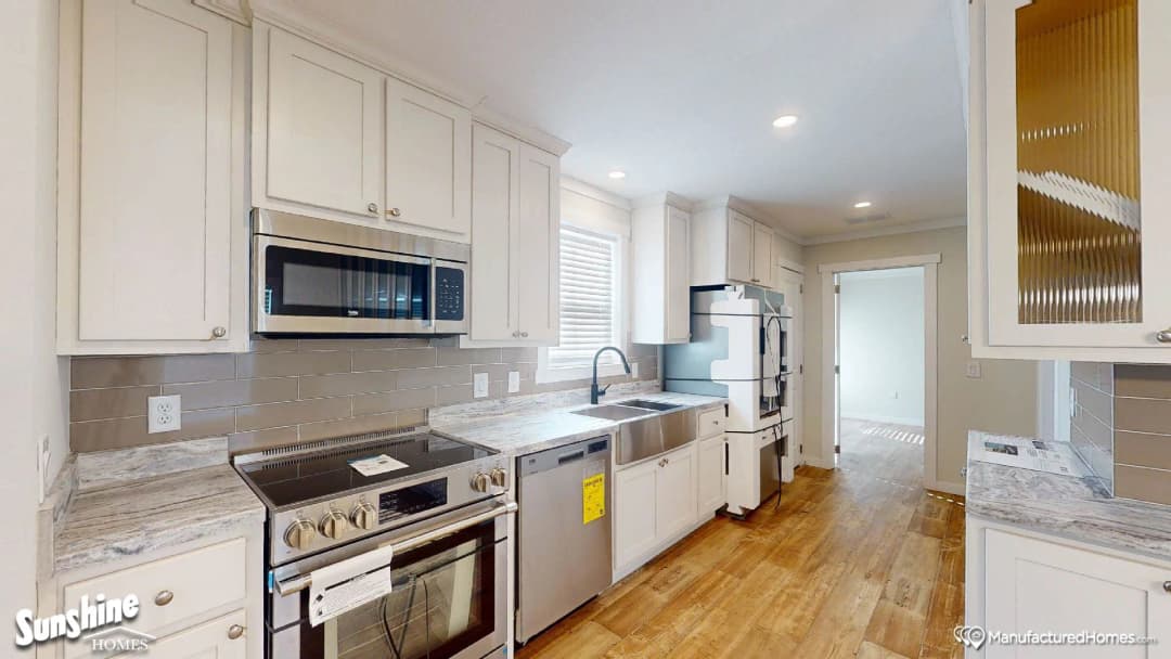 Pri1680-101 kitchen and hero home features