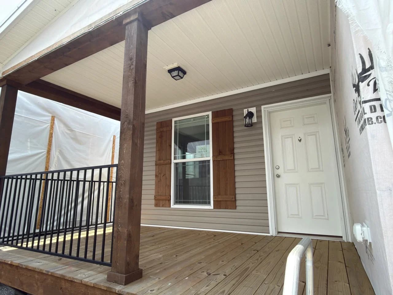 The haven b exterior home features