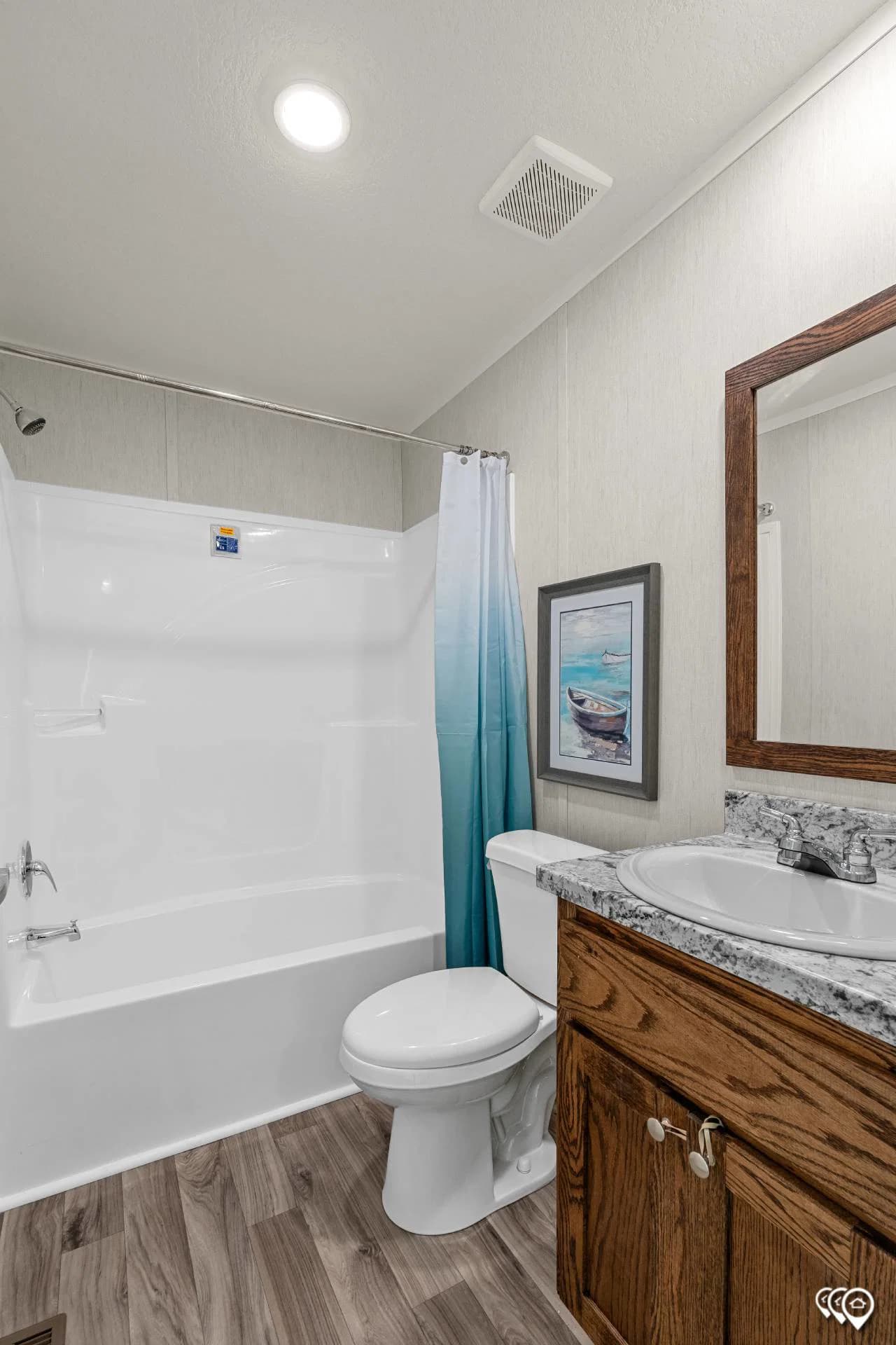 Arc1680-8018 bathroom home features