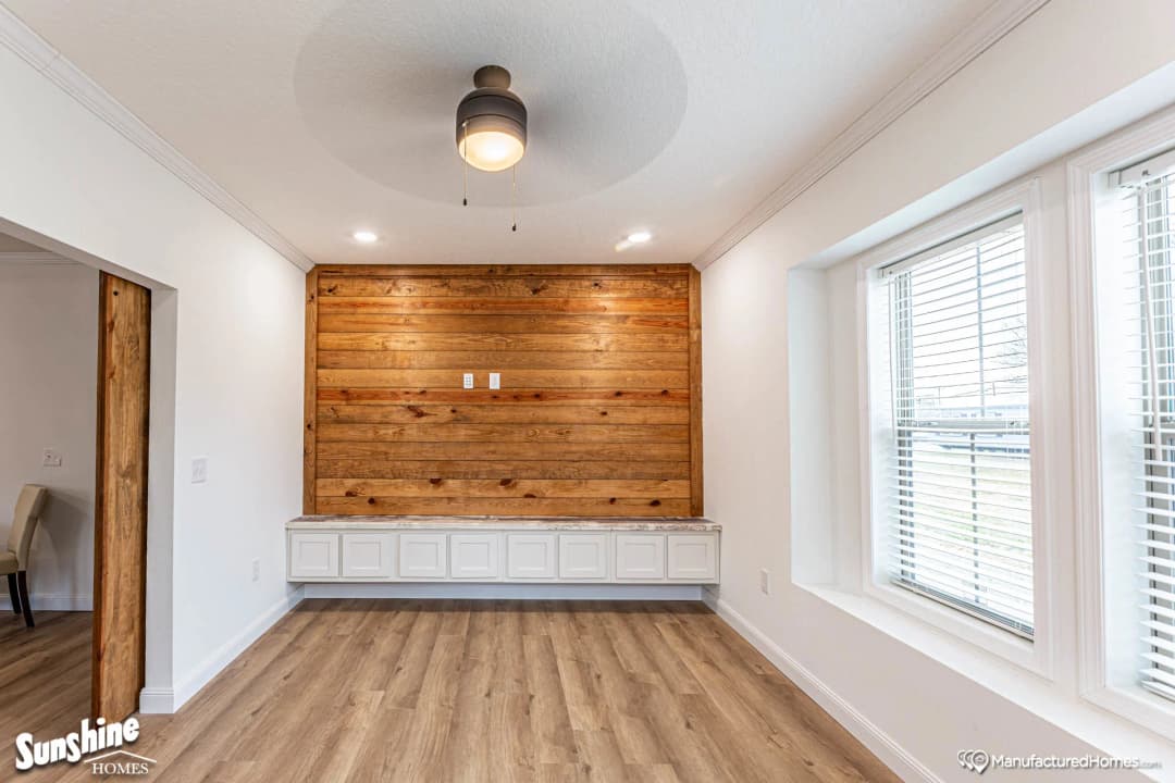 Pri3284-2015 interior home features