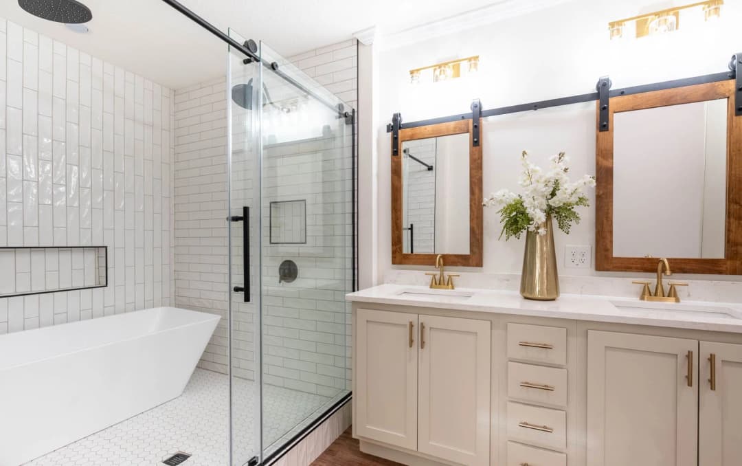 The bethel bathroom home features