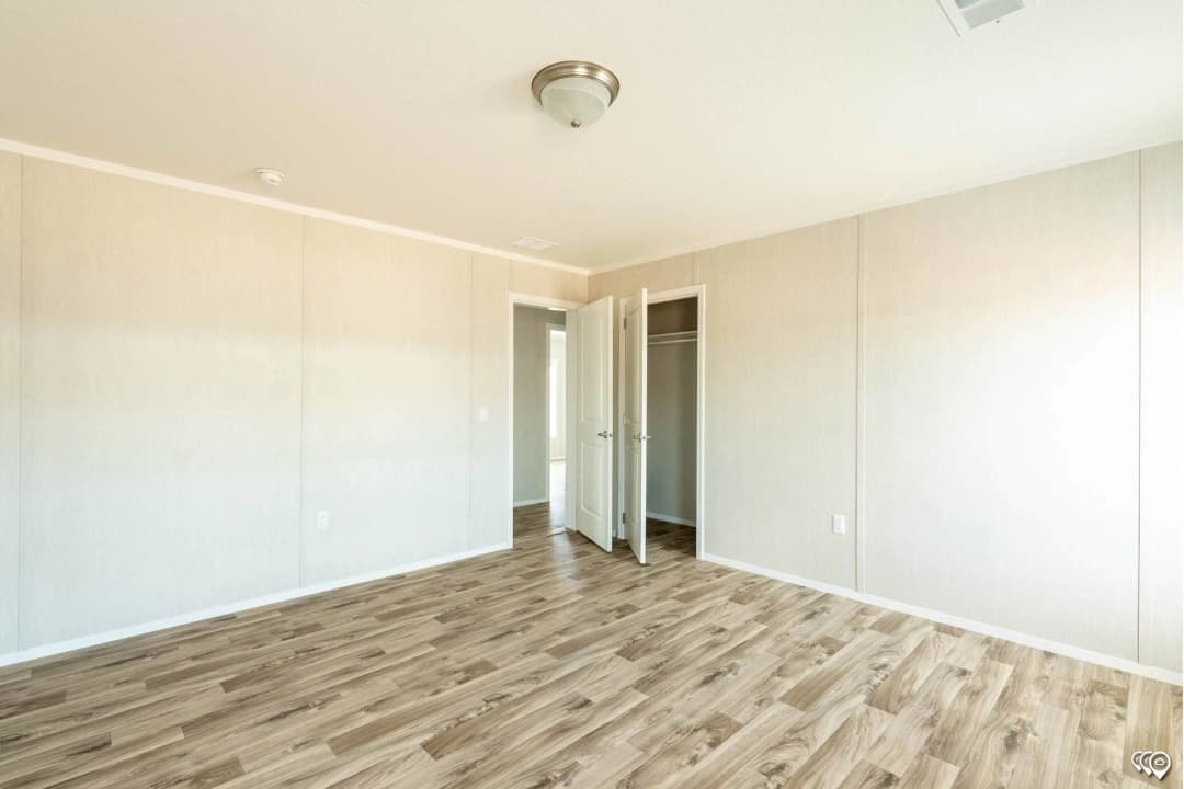 Arc3270-9002 interior home features
