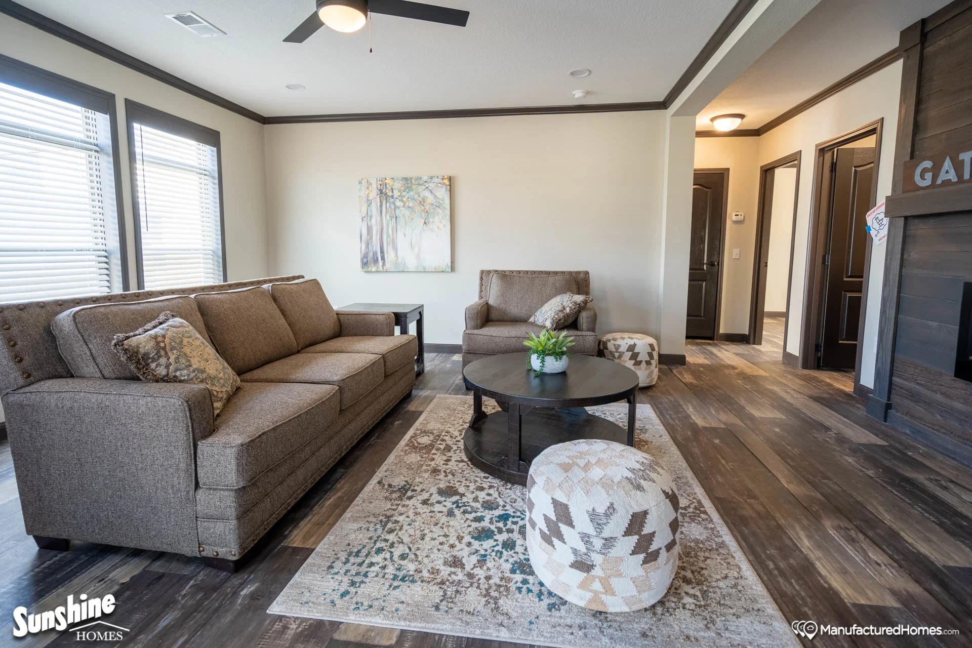 Pri3256-2061 interior and hero home features