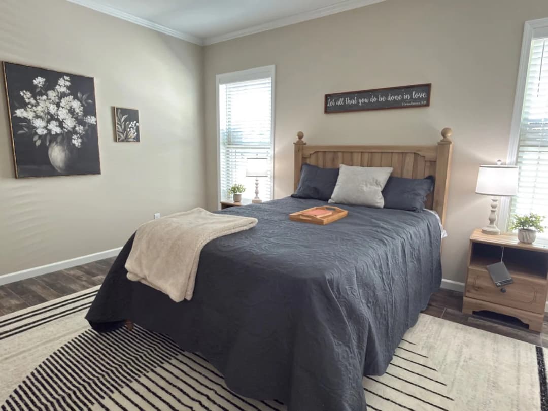 The taylor  bedroom home features