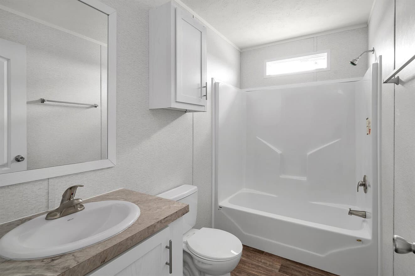 Valu maxx 28563m bathroom home features