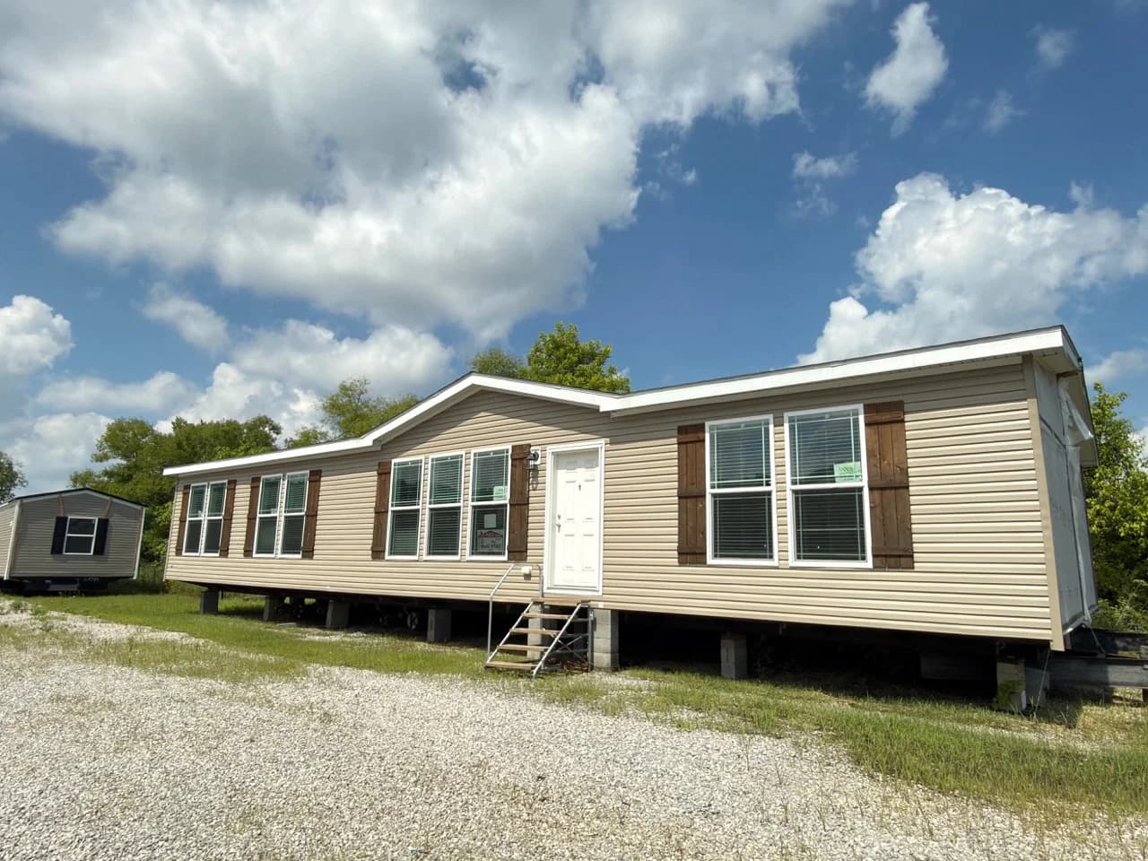 The zemira elevation and exterior home features