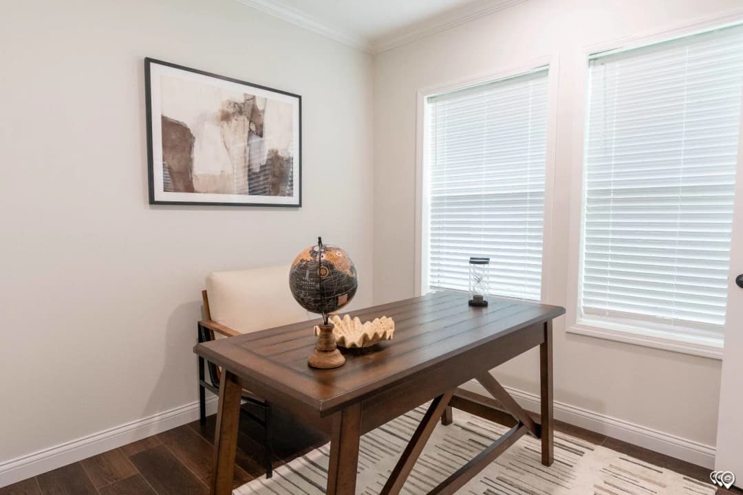 Pri3284-2074 interior home features