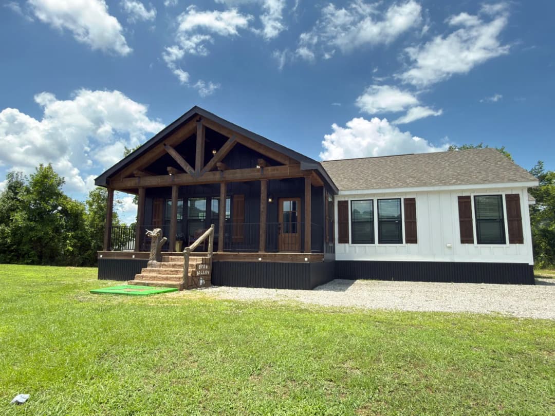 The woodside c elevation and exterior home features