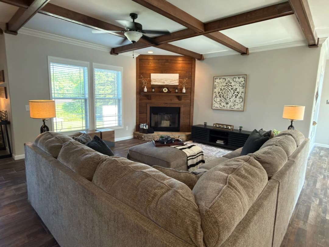 Tahoe harbor interior home features