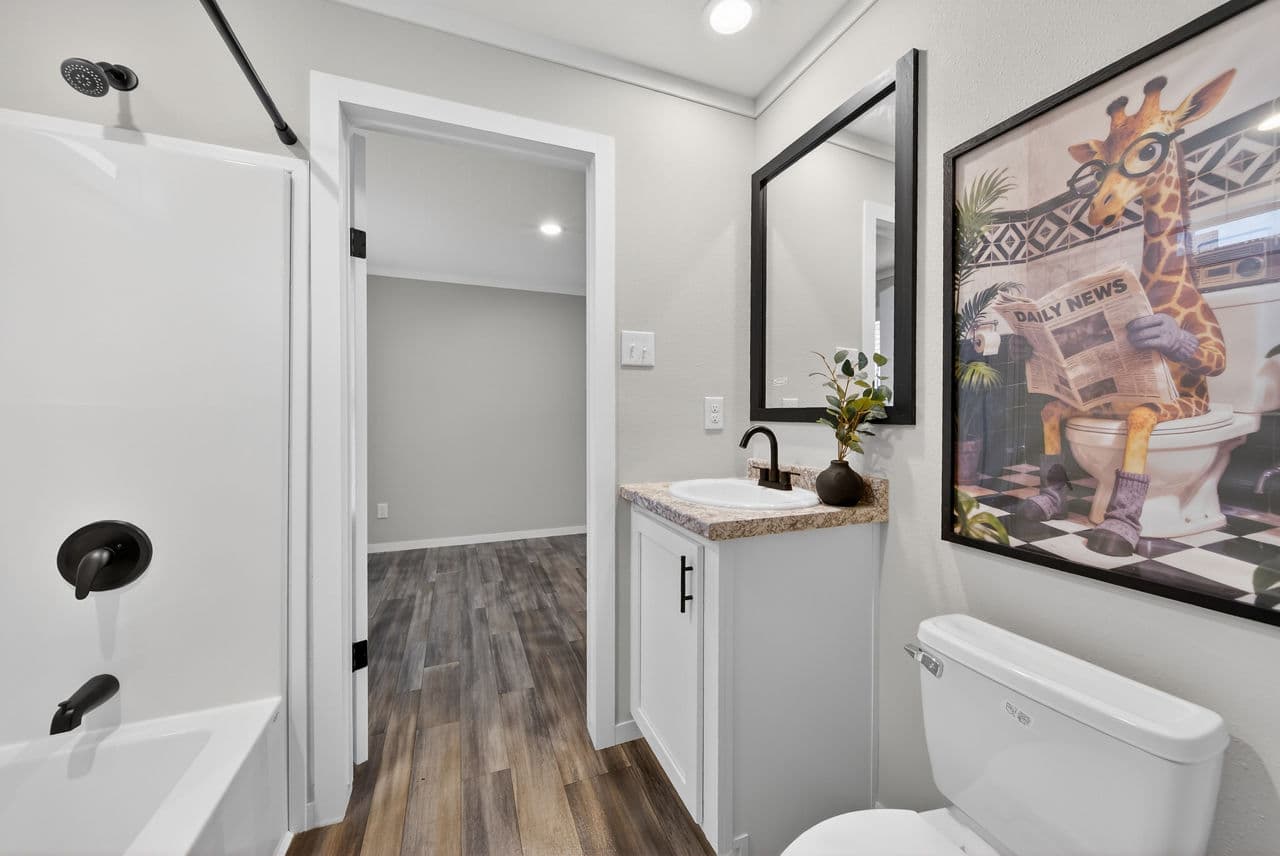 Manning bathroom home features