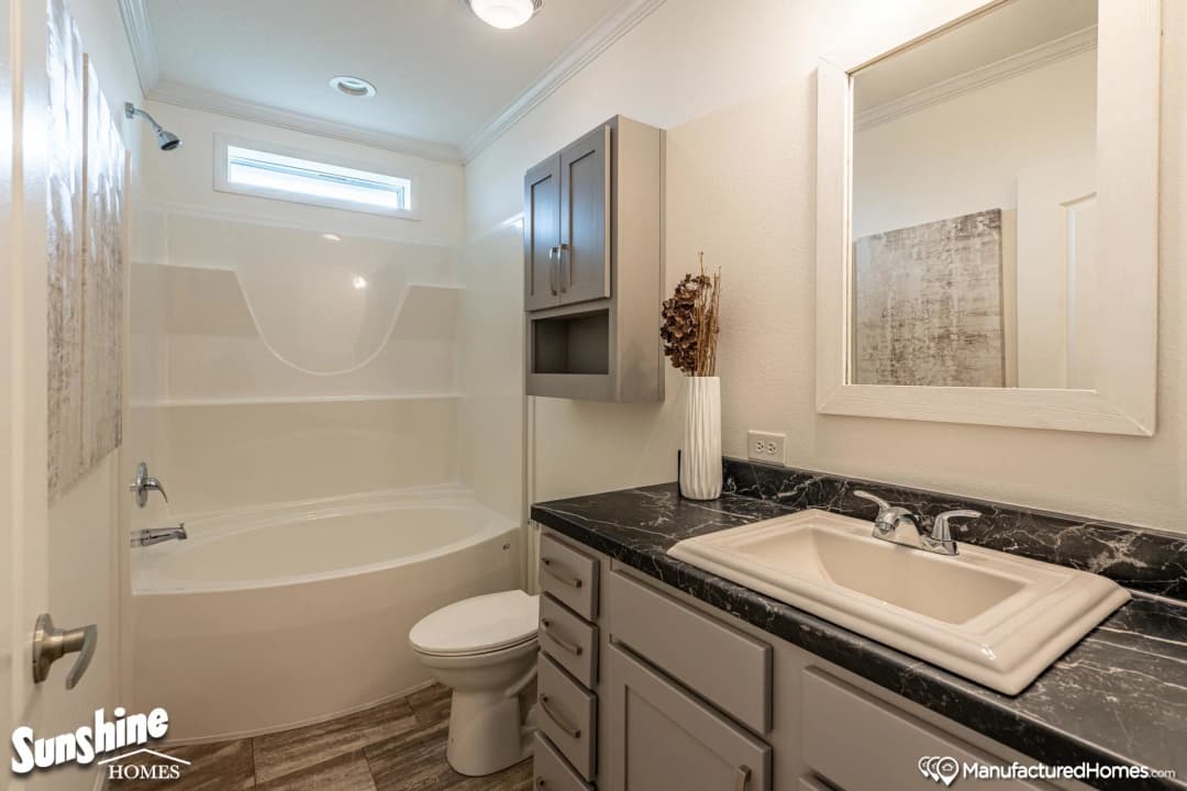 Pri3270-2024 bathroom home features