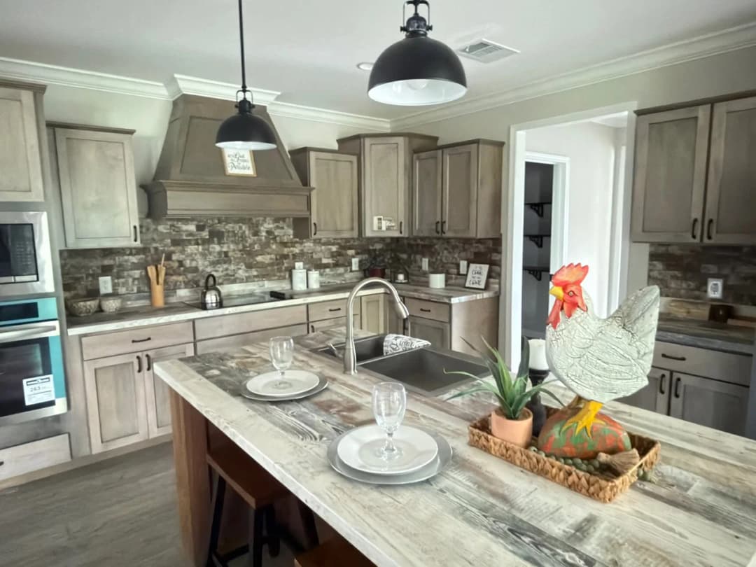 The anais kitchen home features
