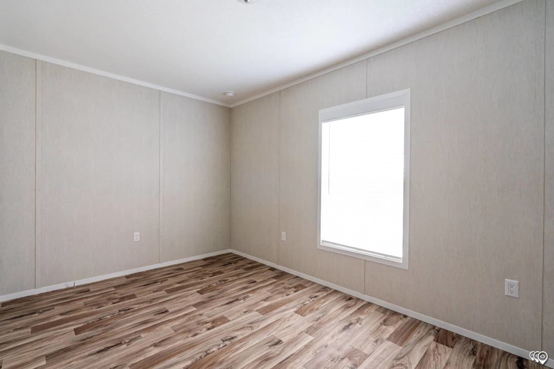 Arc1680-8016 interior home features