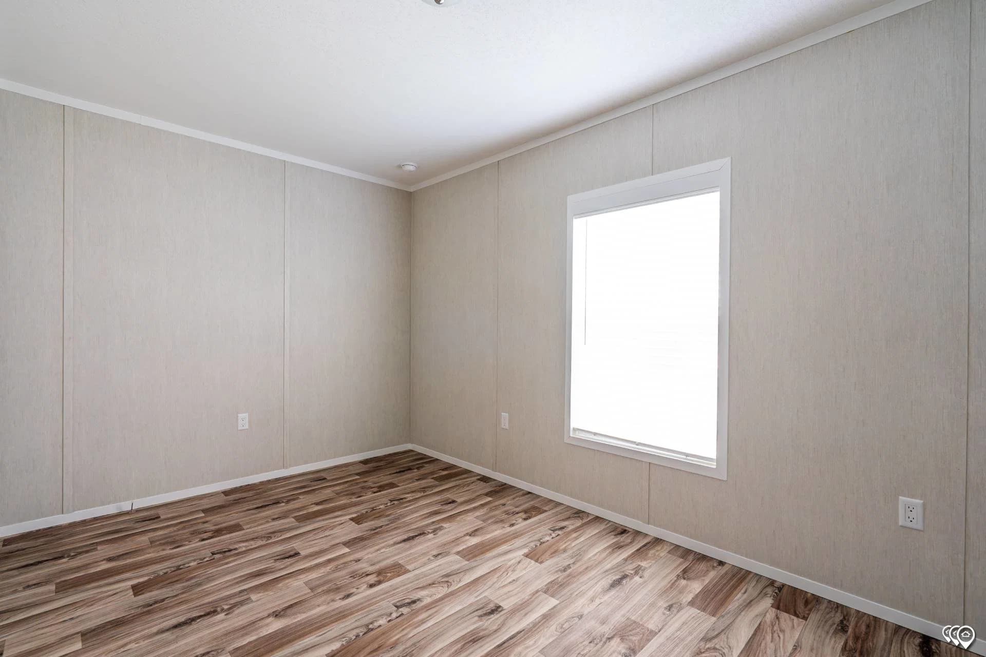 Arc1680-8016 interior home features