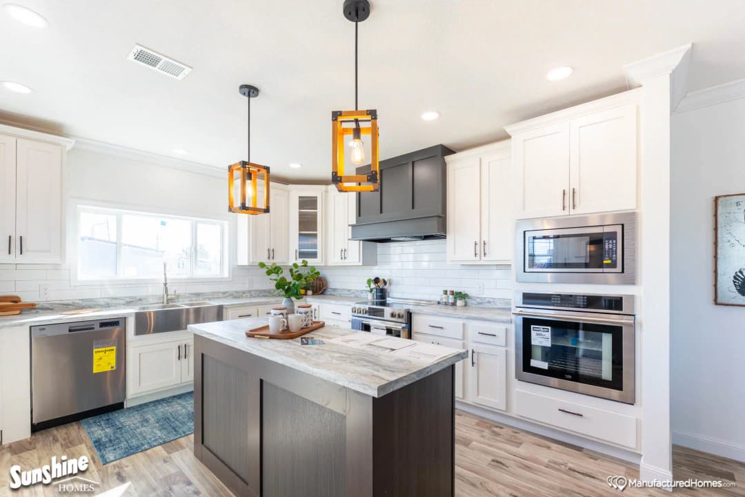 Pri3280-2040 kitchen and hero home features