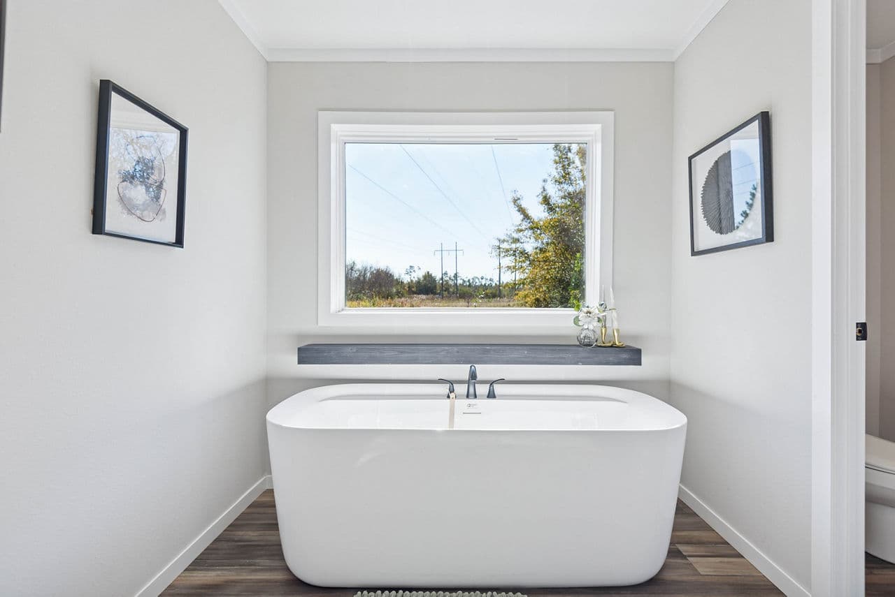 The drago bathroom home features