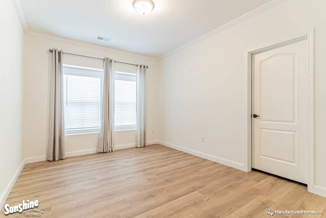 Pri3284-2058 interior home features