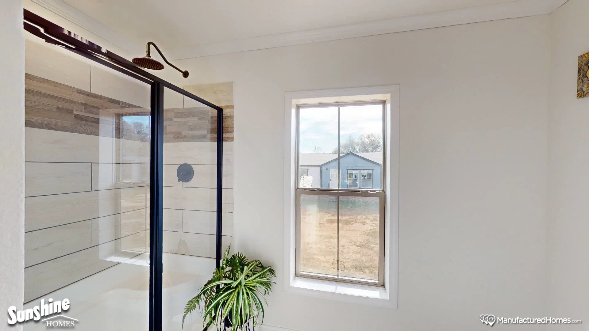 Pri3264-2005 bathroom home features