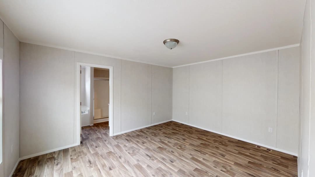 Arc1680-8000-2 interior home features