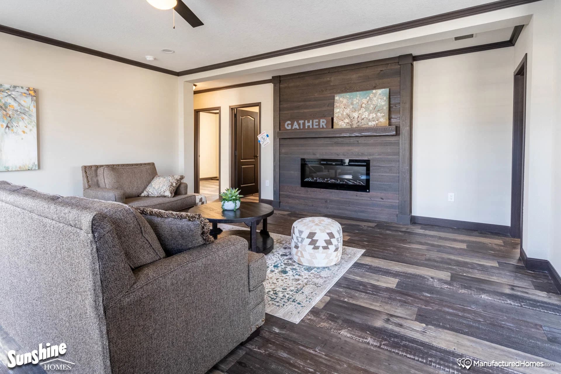 Pri3256-2061 interior home features