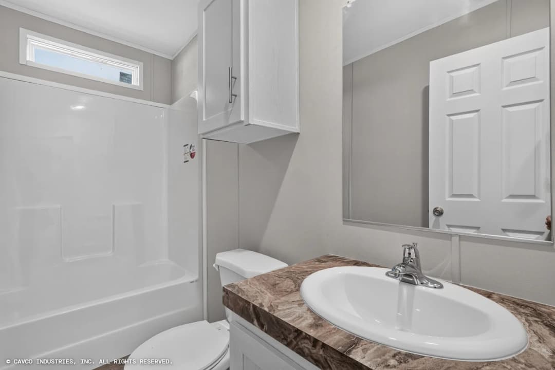 Valuhomes 28564p bathroom home features