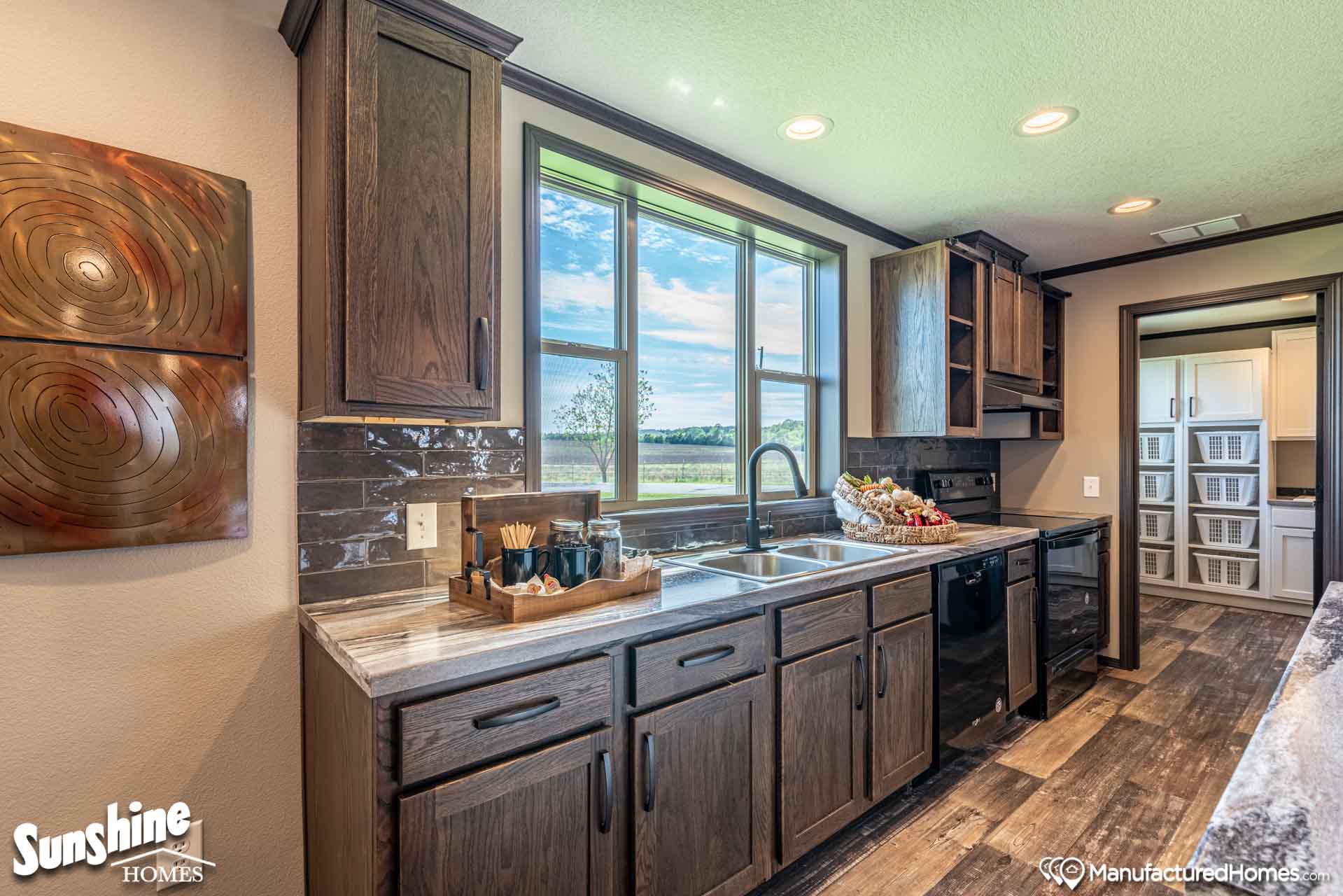 Pri2868-2027 kitchen home features