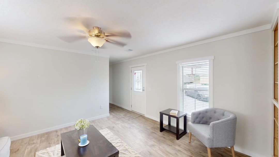 Pri1680-102 (the bailey) interior home features