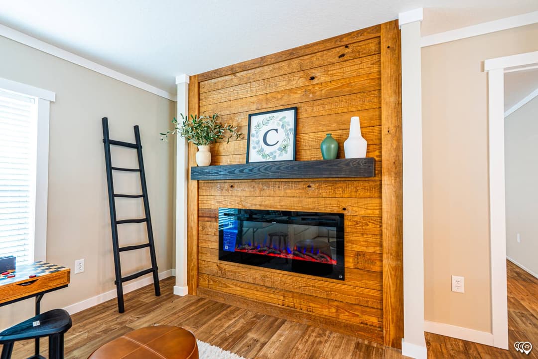 Pri3270-201 interior home features