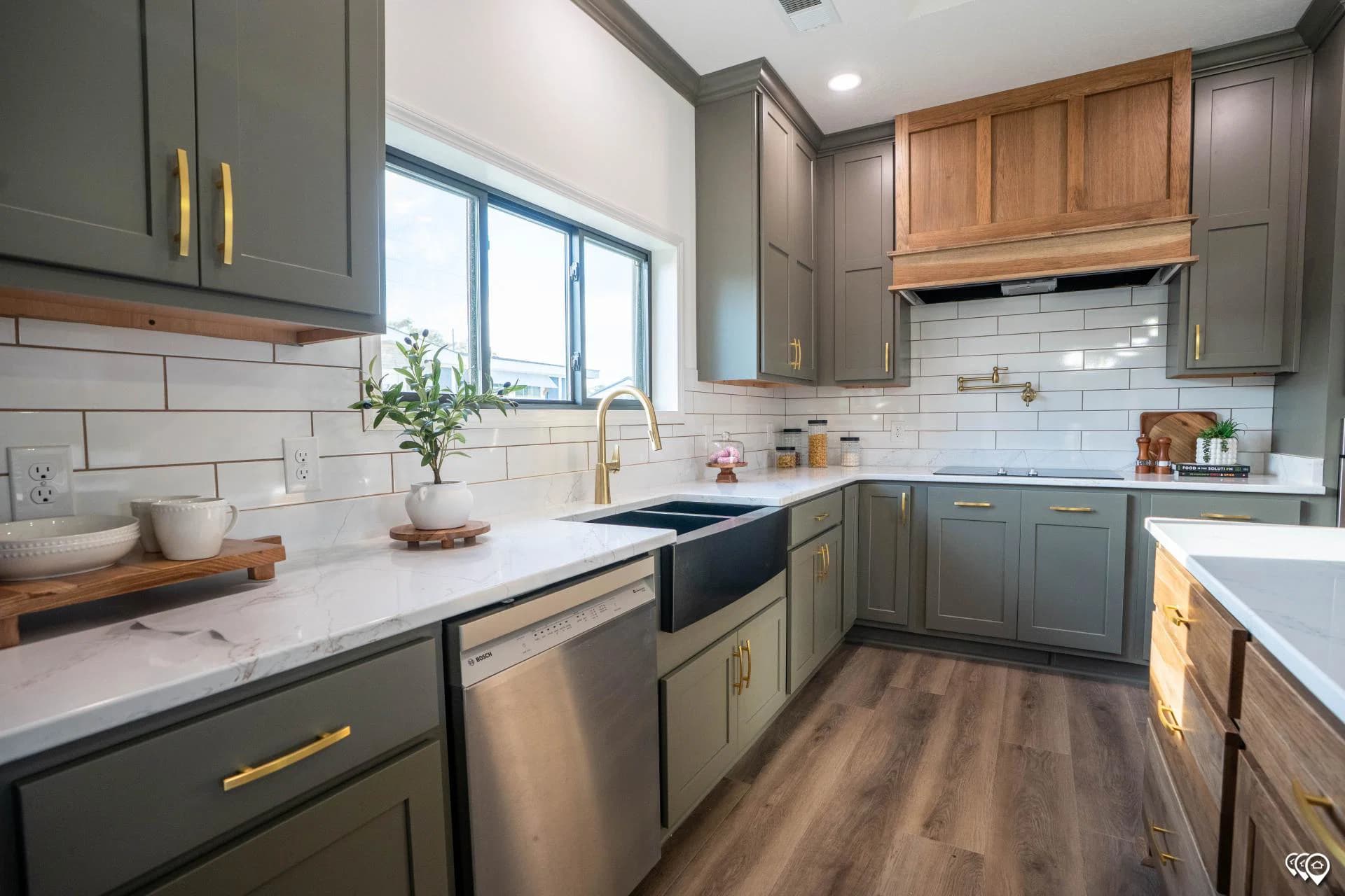 Pri3284-2075 kitchen home features