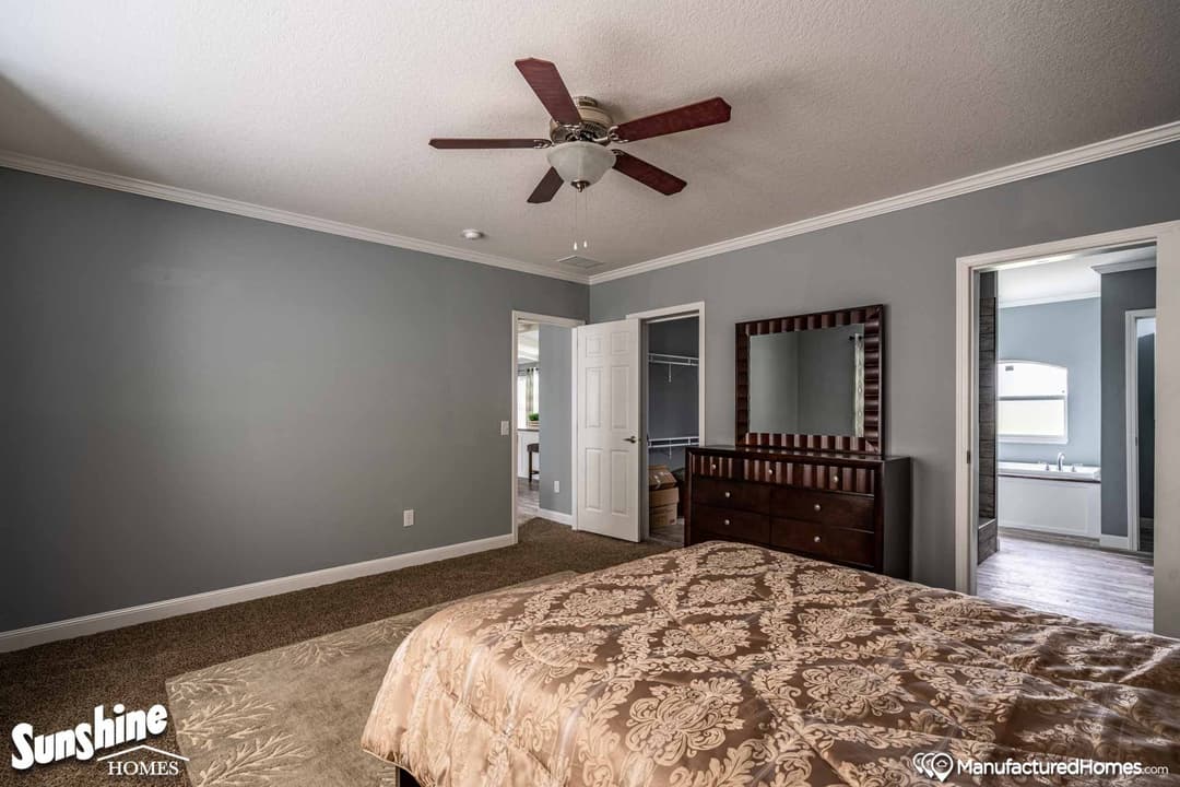 Pri3280-2018 bedroom home features