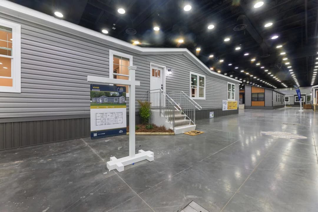 Vivid 28603n exterior home features