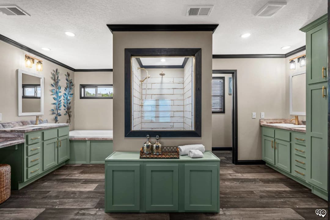 Pri3270-2050 bathroom home features