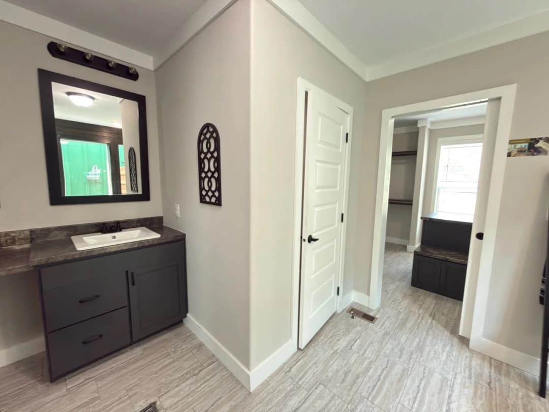 The barndominium bathroom home features