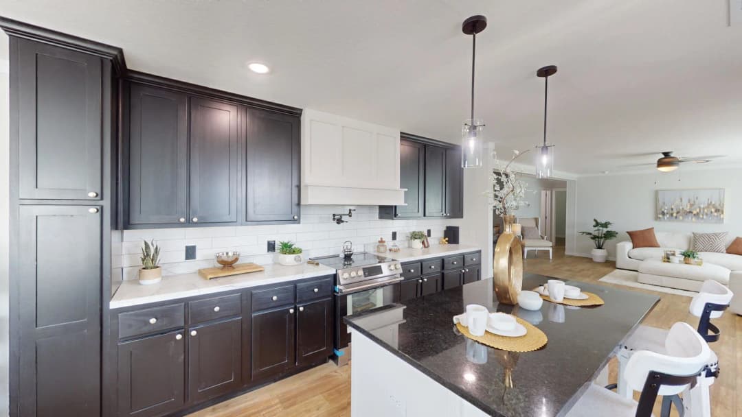 Pri3264-200 (the elijah) kitchen home features