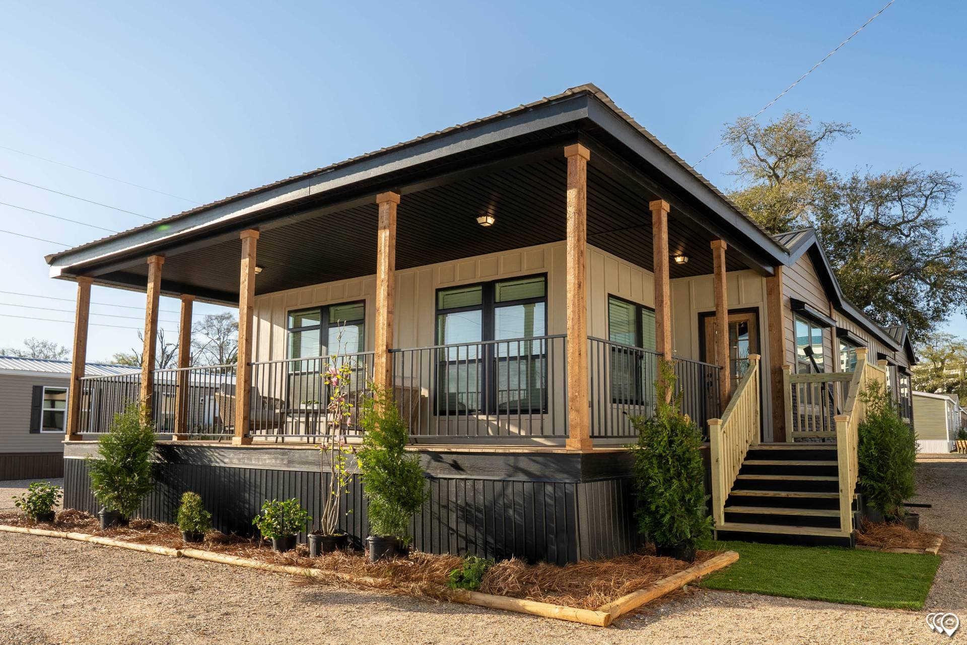 Pri3284-2073 hero and exterior home features