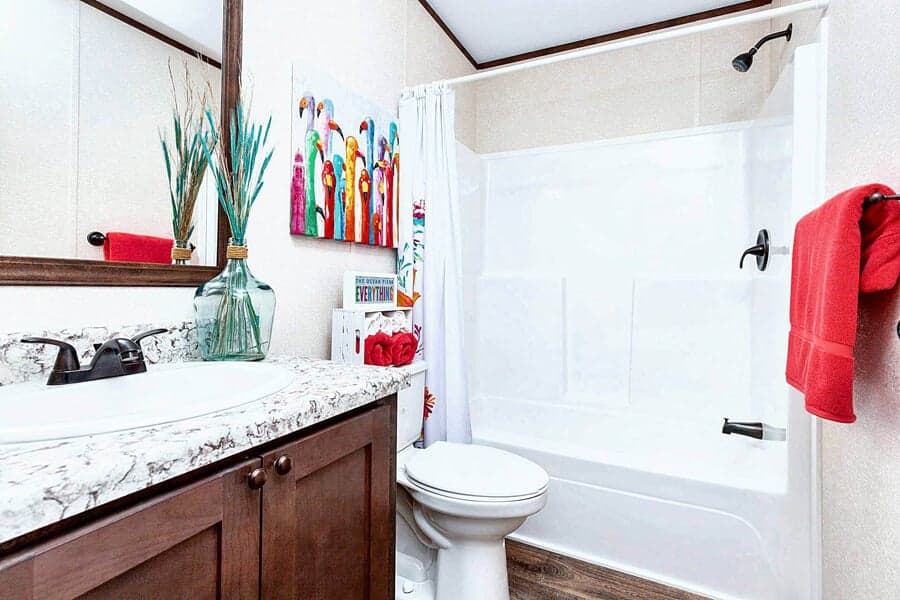Emerald bathroom home features