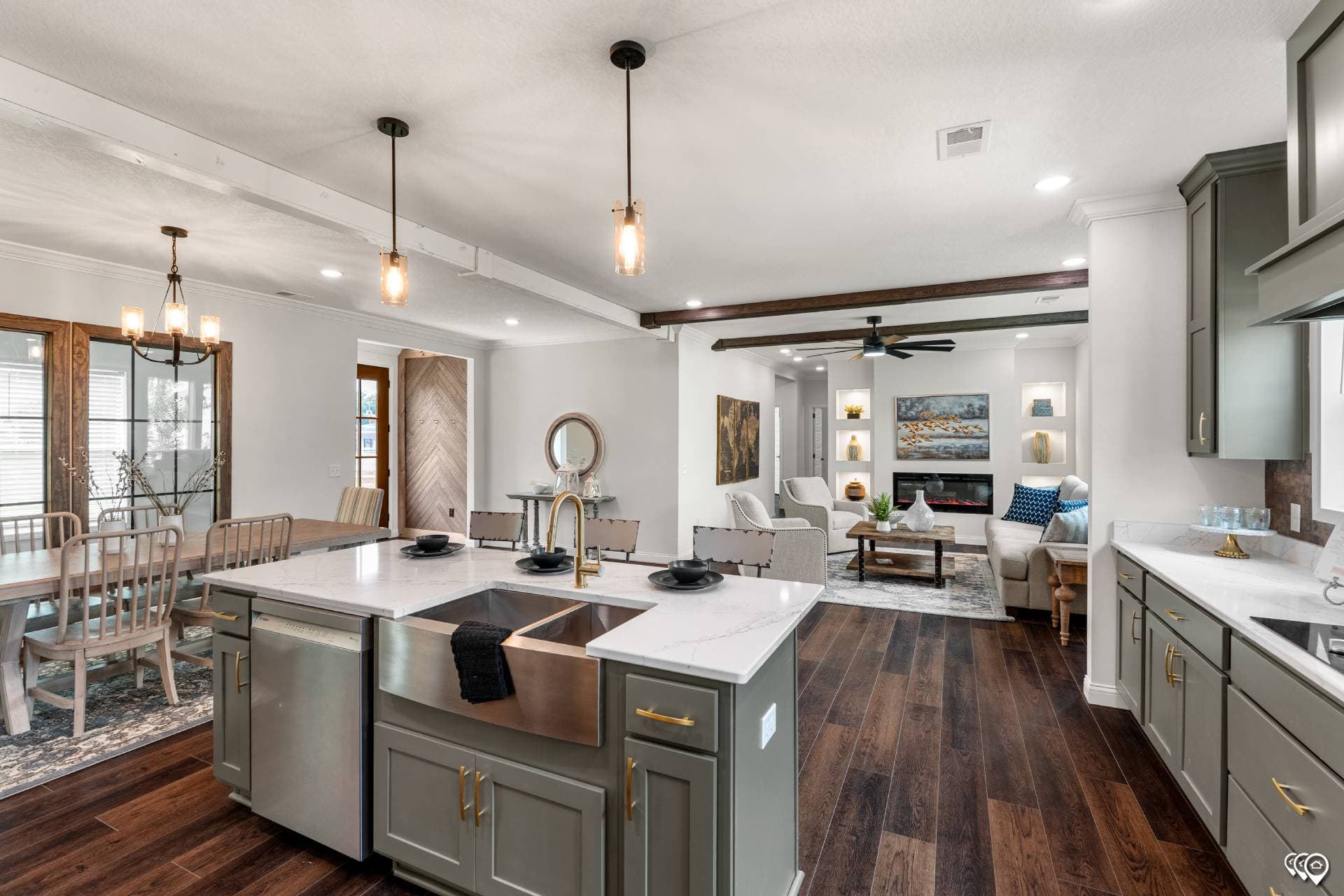 Pri3284-2074 kitchen home features