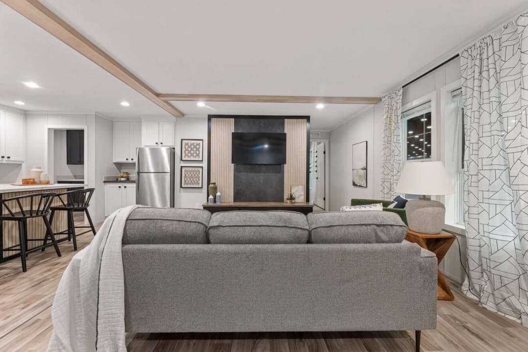 Vivid 28603n interior home features