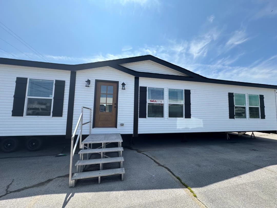 Arc3280-2018 (the outlaw) exterior home features