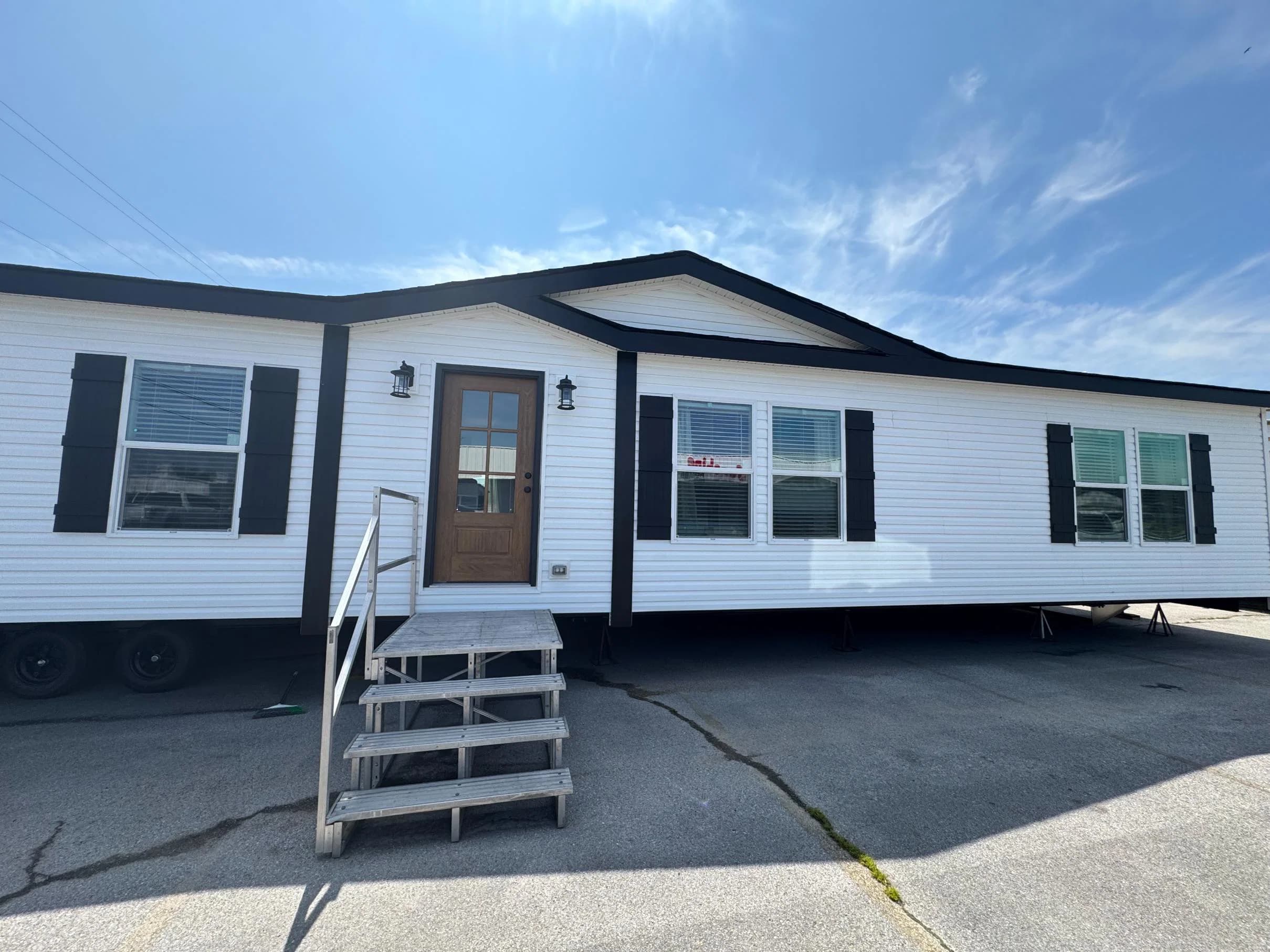 Arc3280-2018 (the outlaw) exterior home features